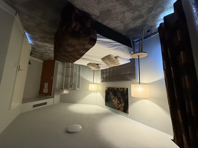 Romantische kamer met sfeerverlichting